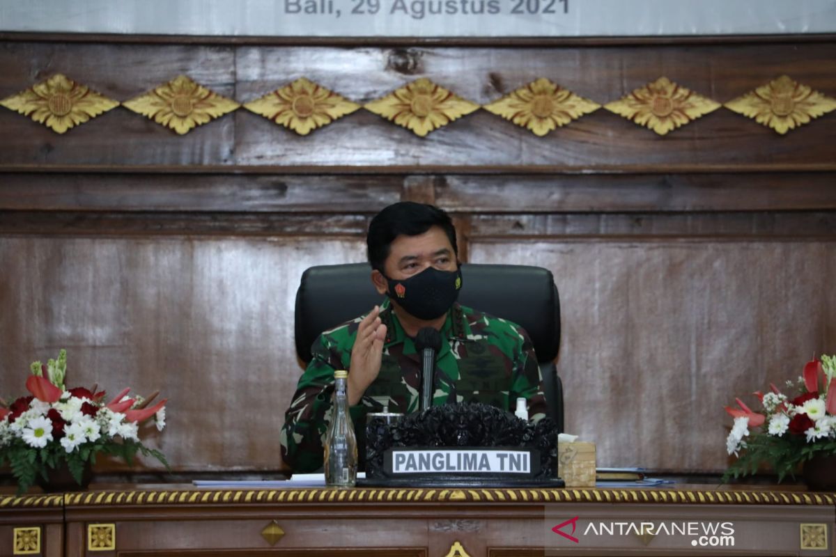 Panglima TNI Hadi Tjahjanto minta semua pihak perkuat komitmen penanganan COVID-19