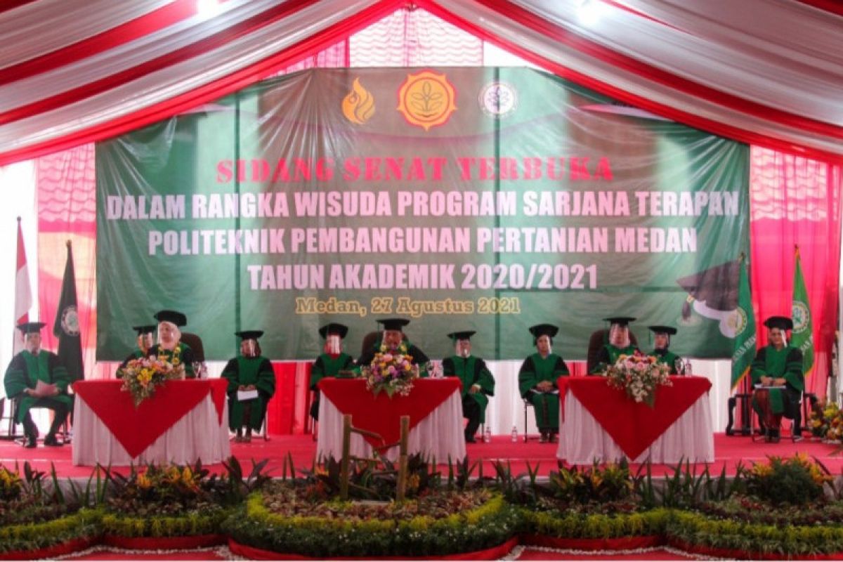 Gelar wisuda sarjana terapan pertanian, Polbangtan Medan cetak 198 lulusan berkompeten