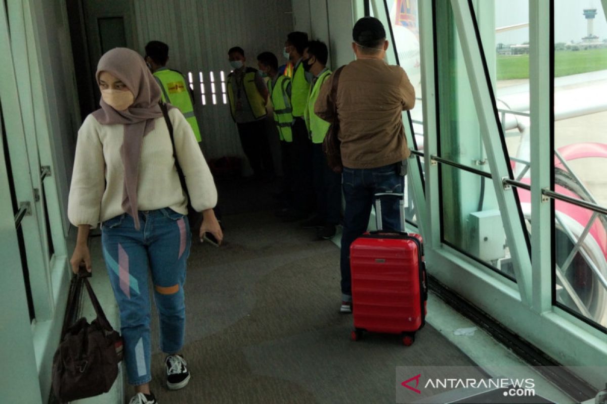 Batik Air dari Aceh tujuan Jakarta mendarat darurat di Kualanamu