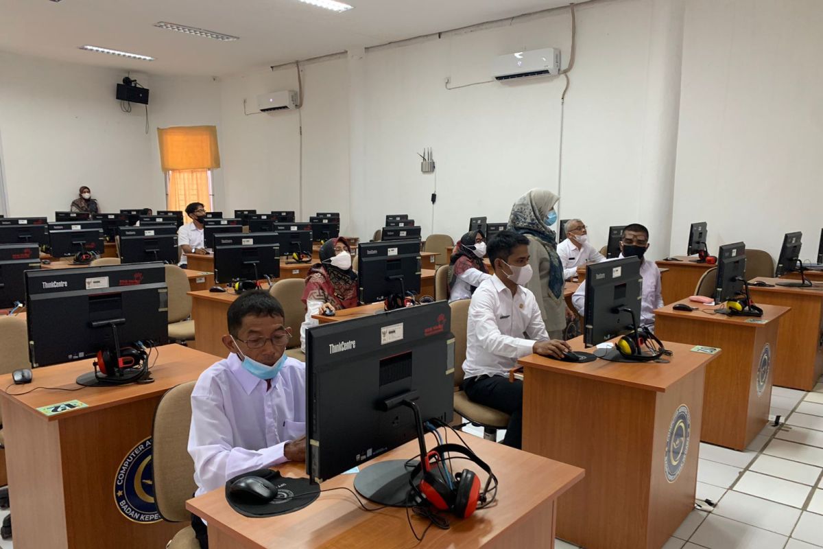 75 ASN Pemkot Payakumbuh ikuti ujian dinas dan penyesuaian ijazah
