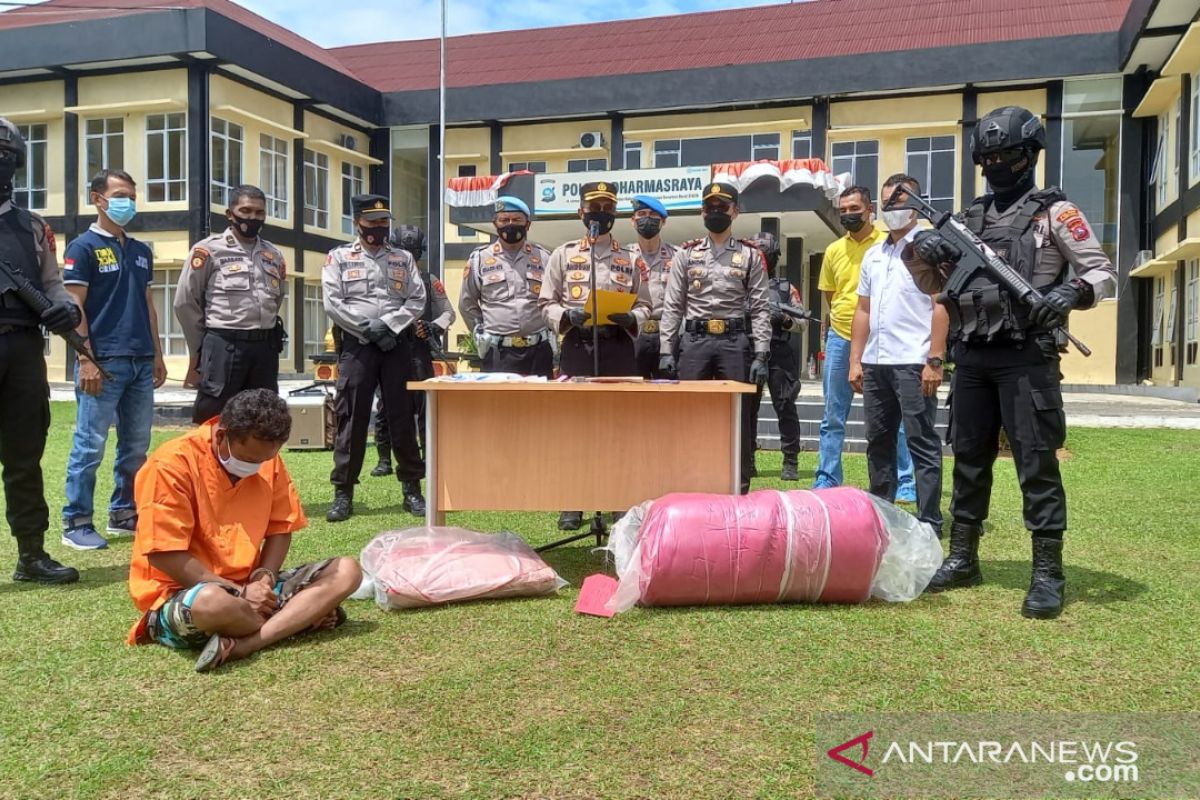 Setelah buron 20 hari, R ditangkap polisi dalam kasus pembunuh, ini kronlogisnya (Video)