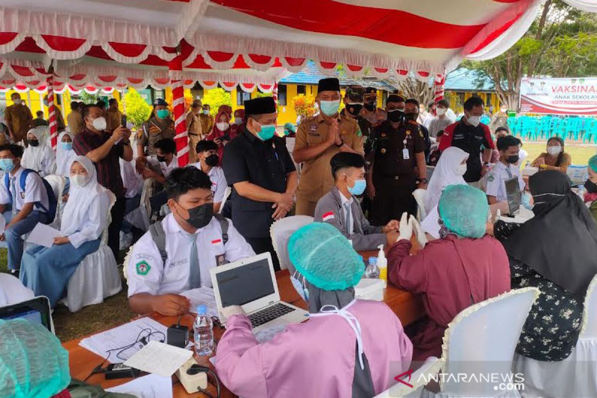 Pemkab Sukamara targetkan 8.039 peserta didik divaksin COVID-19