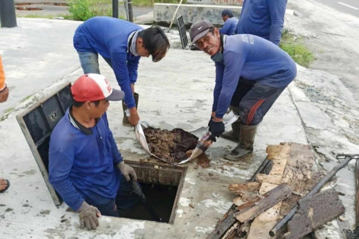 Legislator Palangka Raya ingatkan pentingnya merawat dan membersihkan drainase