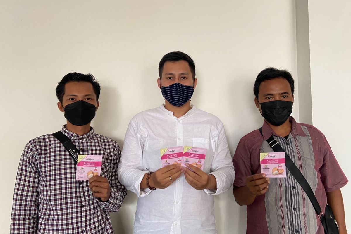 Mahasiswa KKN Itera buat produk masker bengkuang dari desa binaan