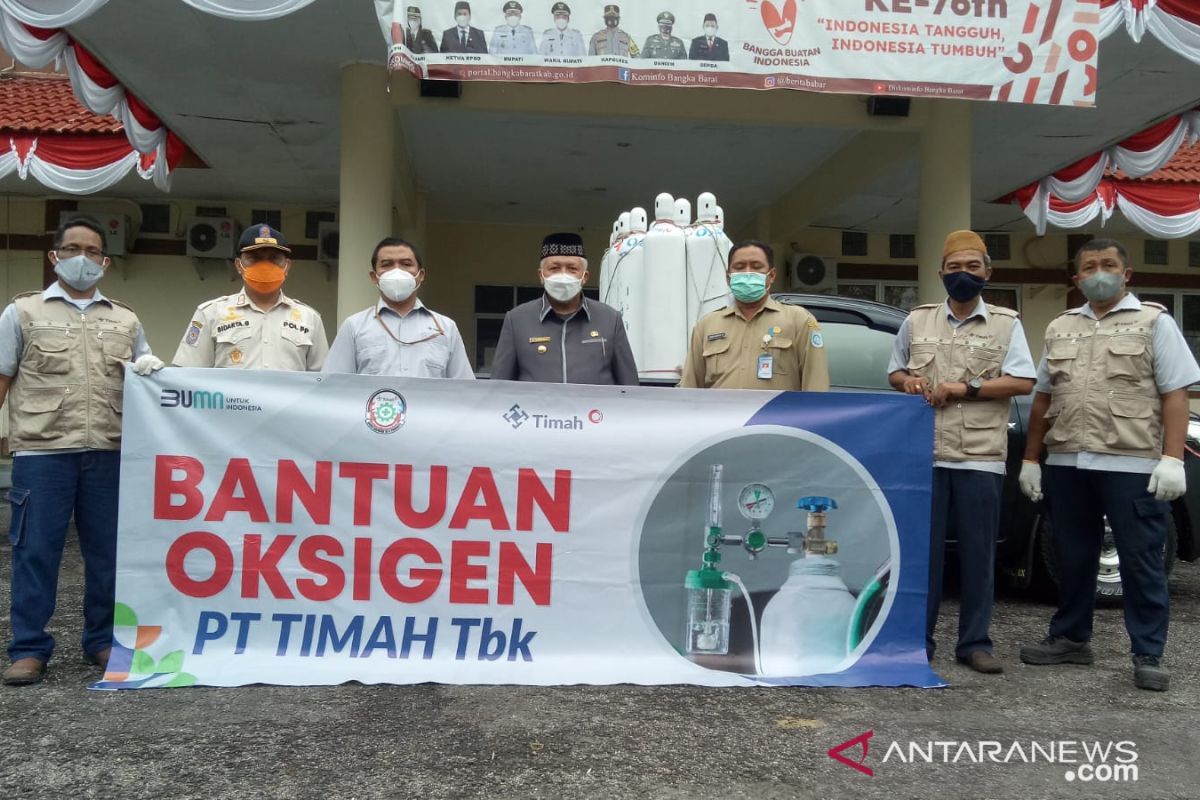 PT Timah salurkan bantuan 100 tabung oksigen ke RSUD Bangka Barat