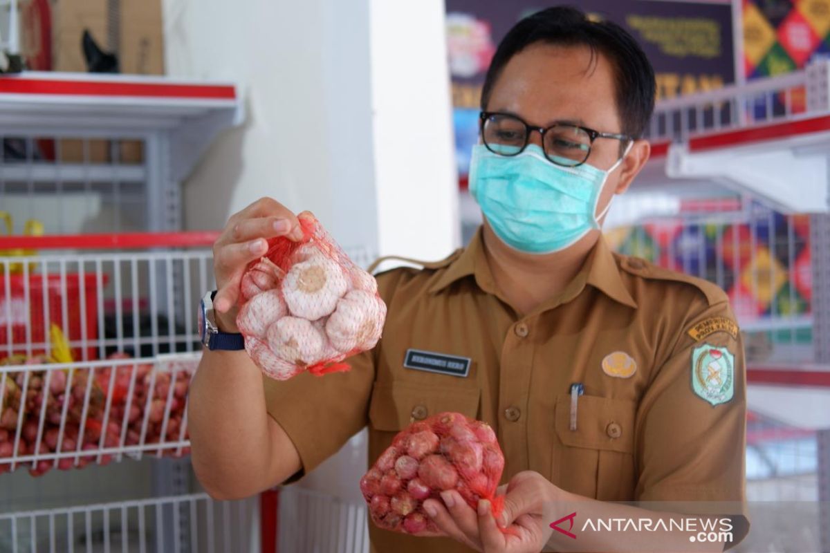 Kalbar terus cek harga pangan di tingkat produsen dan konsumen