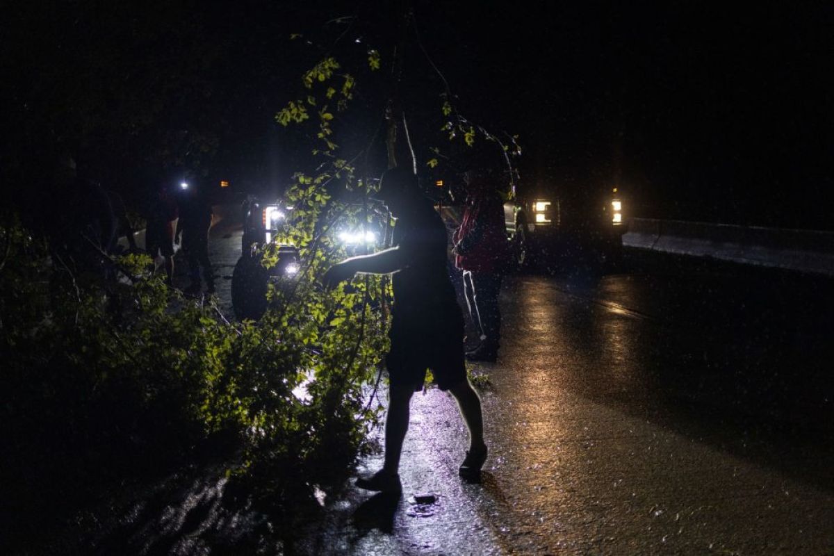 New Orleans gelap gulita setelah diterjang Badai Ida