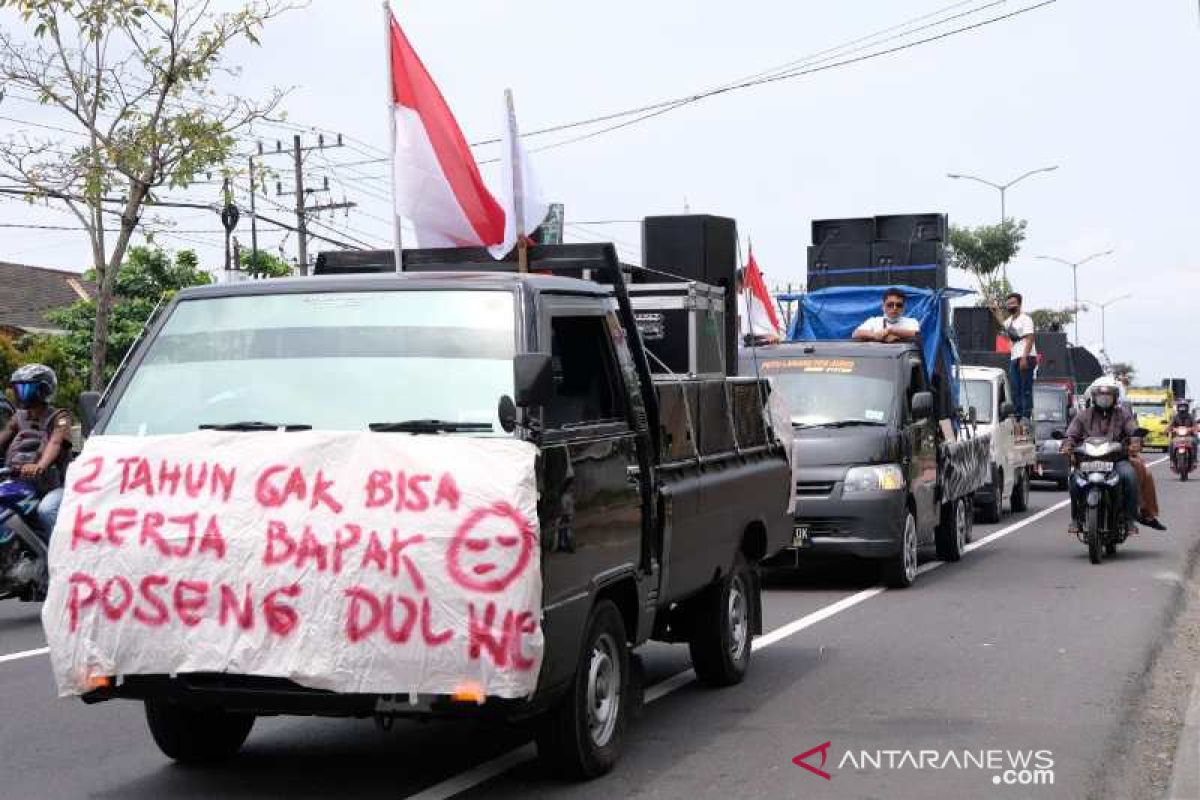 Pemilik persewaan "sound system" di Magelang turun ke jalan