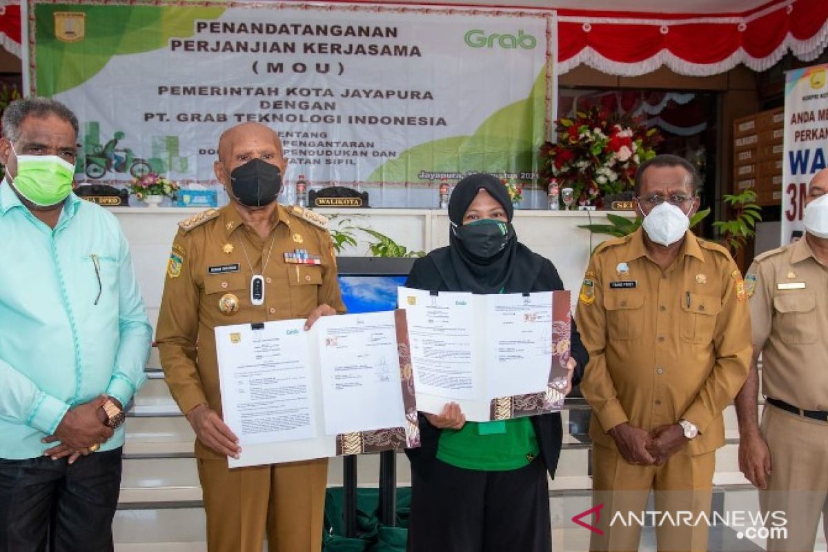 Pemkot Jayapura gandeng GrabExpress kirim dokumen kependudukan