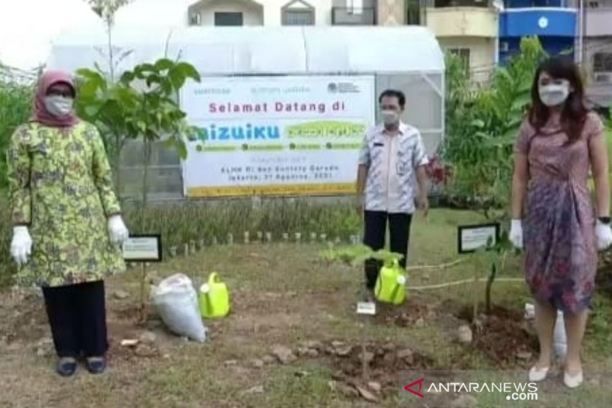 KLHK resmikan fasilitas "greenhouse" pertama di sekolah dasar