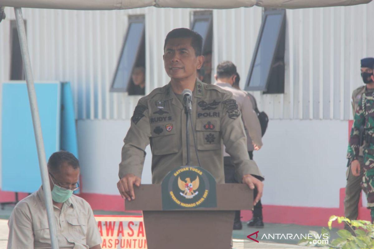 Rudi "Gajah" polisi yang ditembak di Poso  kembali pimpin Polda Sulteng