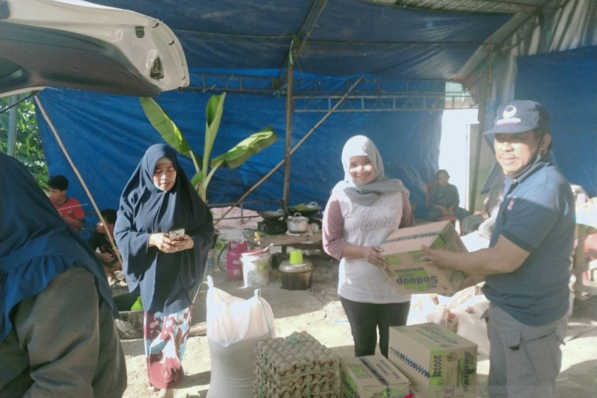 NasDem Sulteng bantu pangan warga terdampak banjir Sigi