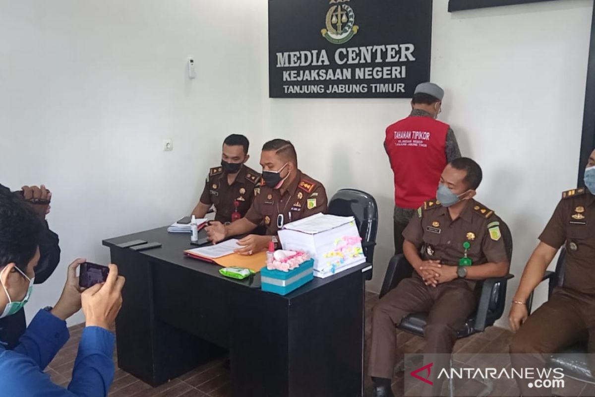 Kejari Tanjabtim terima pelimpahan tersangka korupsi TPA