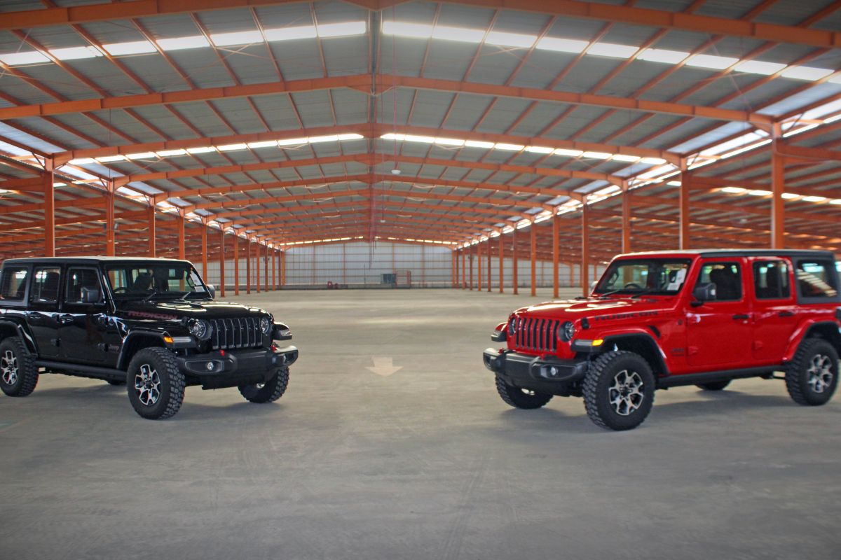 Jeep Wrangler dan Gladiator model 2021 hadir di Indonesia