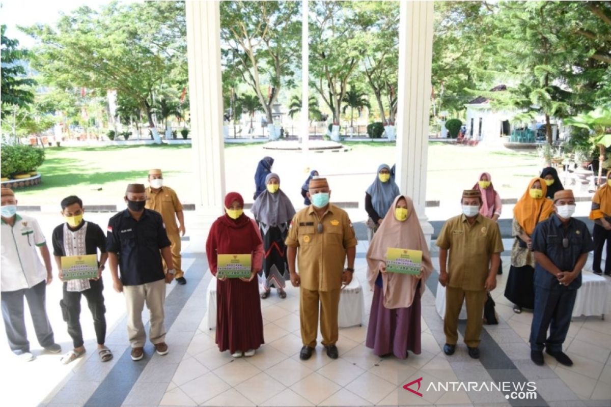 Gorontalo government to help MSMEs make more masks