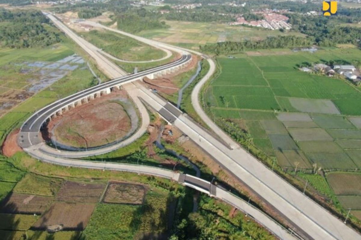 WIKA ungkap tiga proyek infrastrukturnya akan rampung semester II 2021