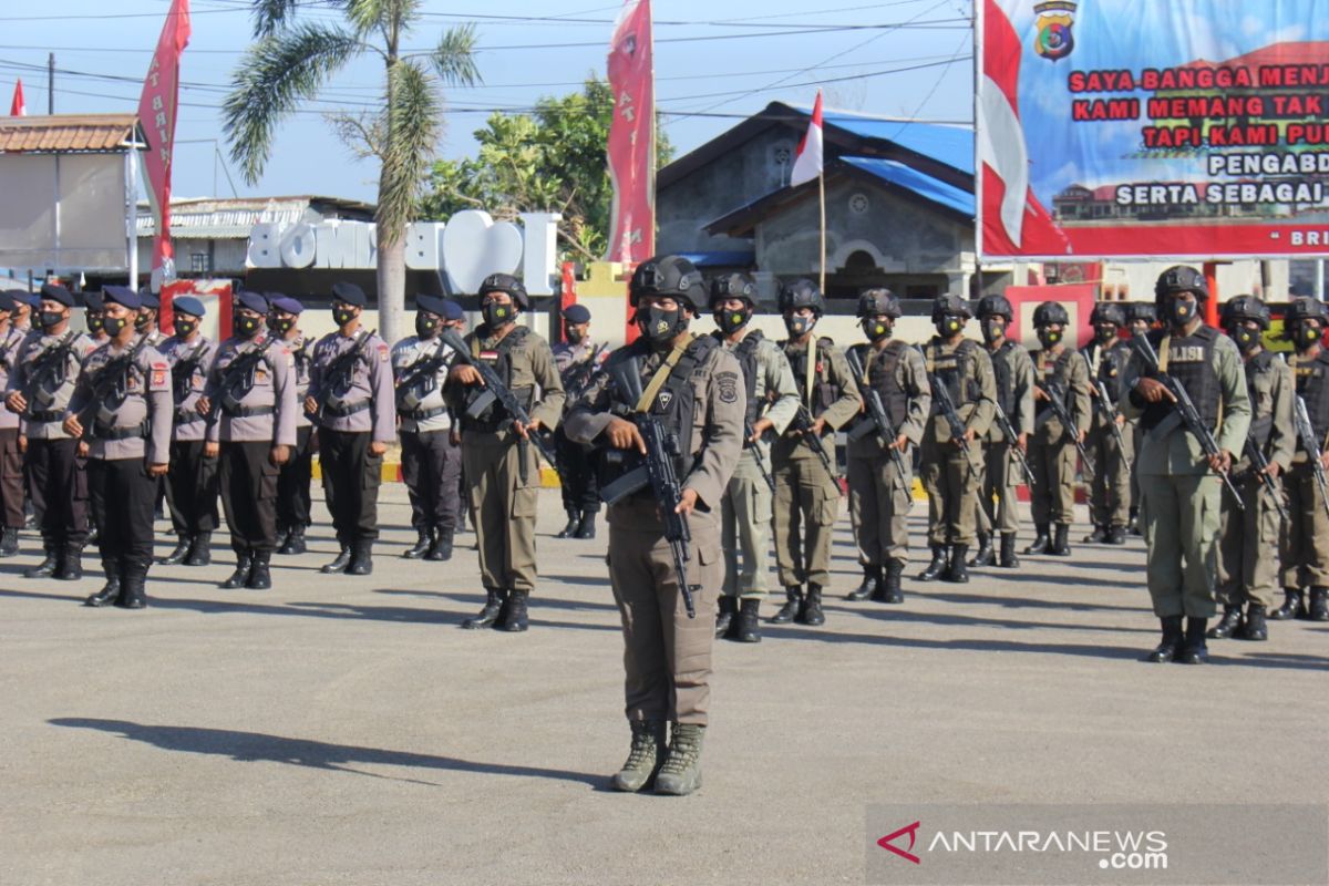 Puluhan personel Brimob Polda NTT dikirim ke perbatasan RI-RDTL