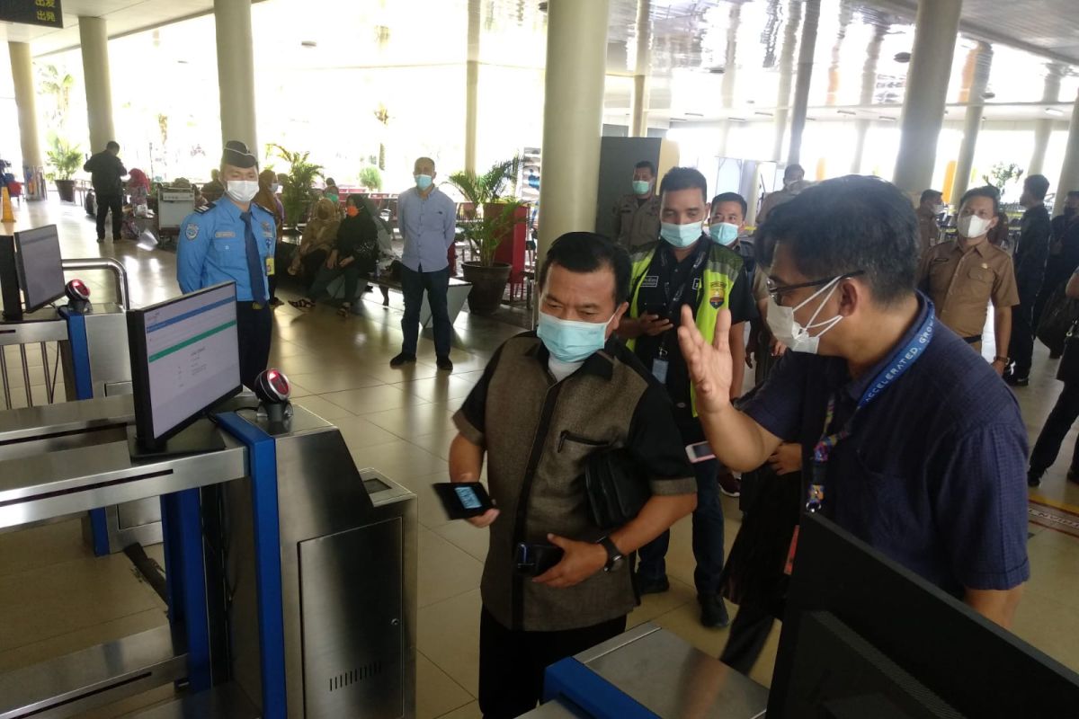 Gubernur Jambi apresiasi sistem validasi digital di Bandara Sultan Thaha