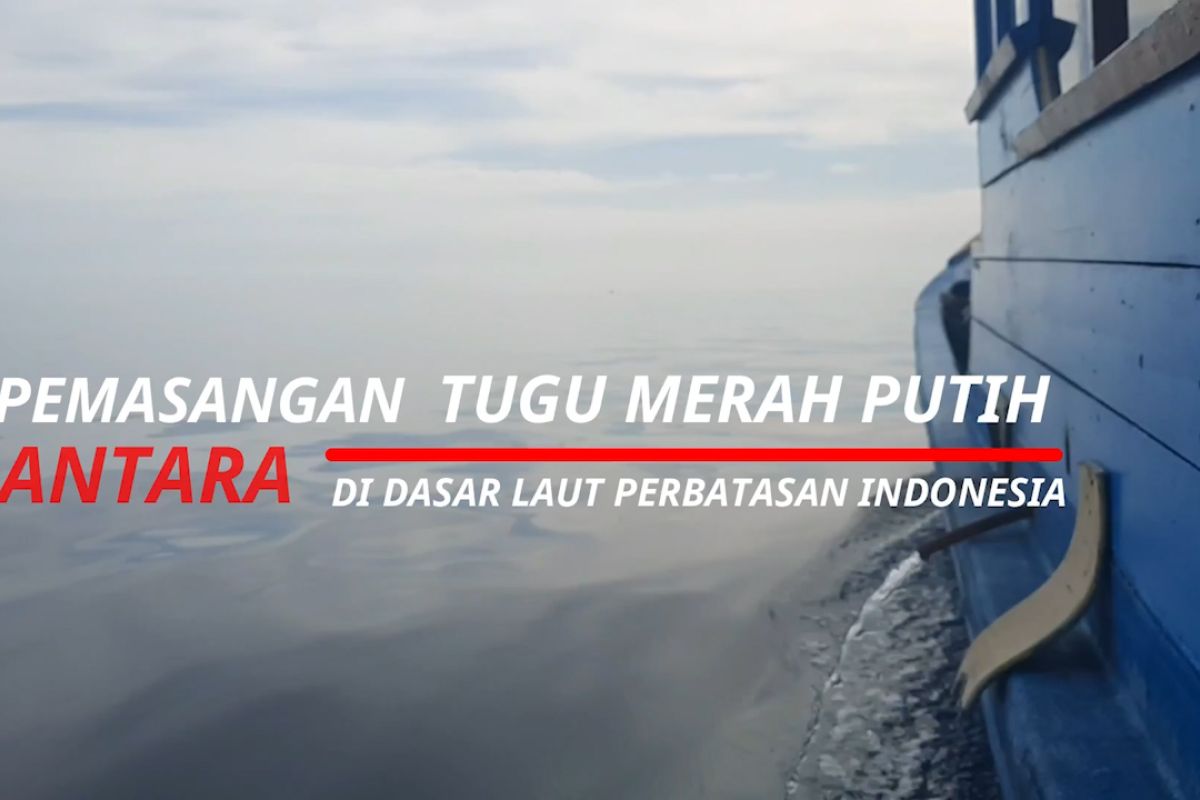 Pemasangan Tugu Merah Putih ANTARA di Perbatasan Indonesia
