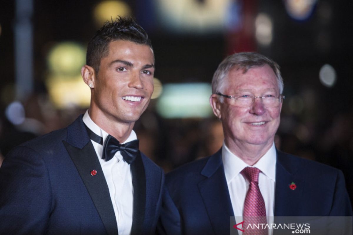 Ronaldo sebut Sir Alex Ferguson jadi kunci kepindahannya kembali ke MU