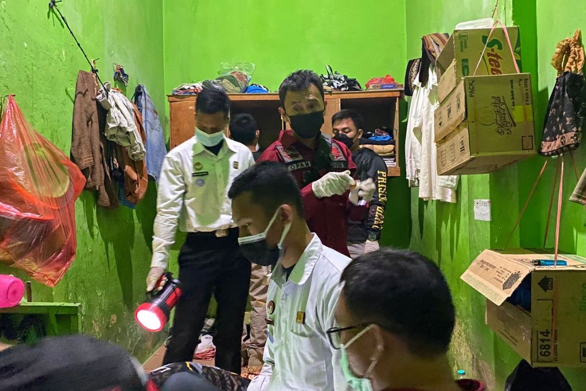 Petugas temukan barang terlarang saat geledah Lapas Jombang