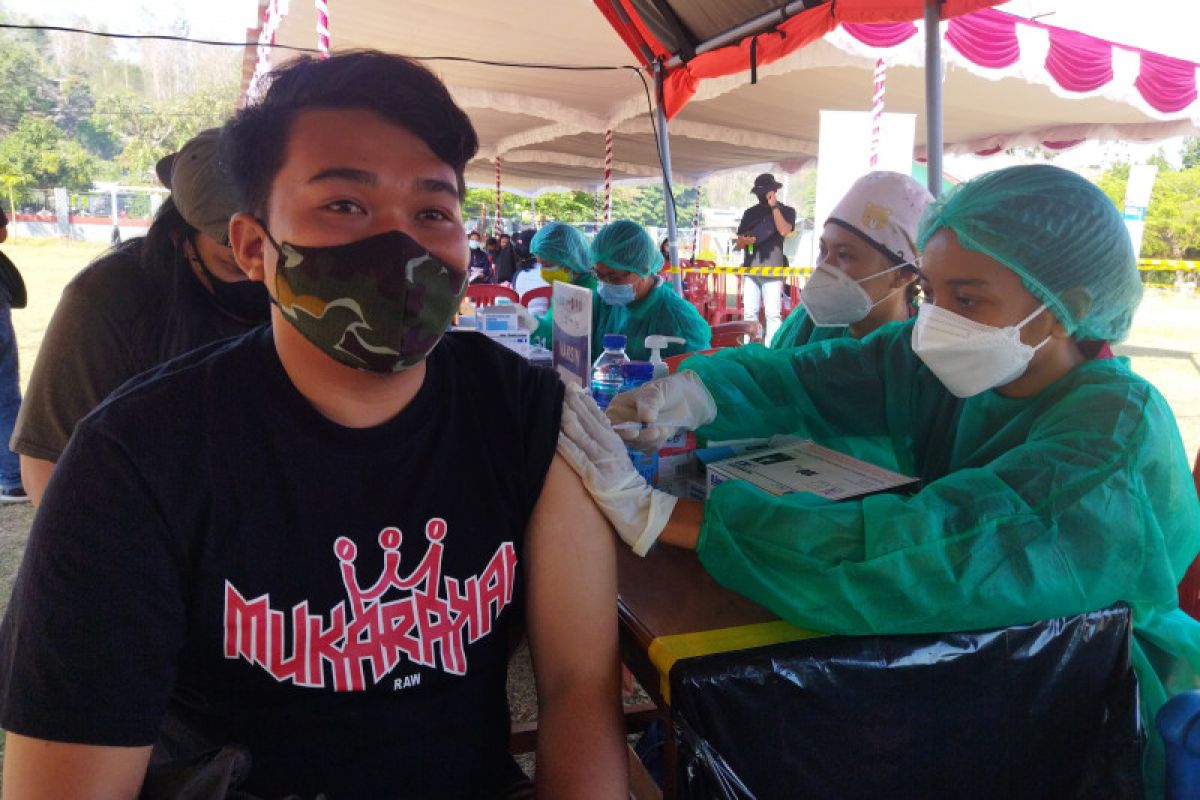 Labuan Bajo district head lauds Tourism Ministry's vaccination program