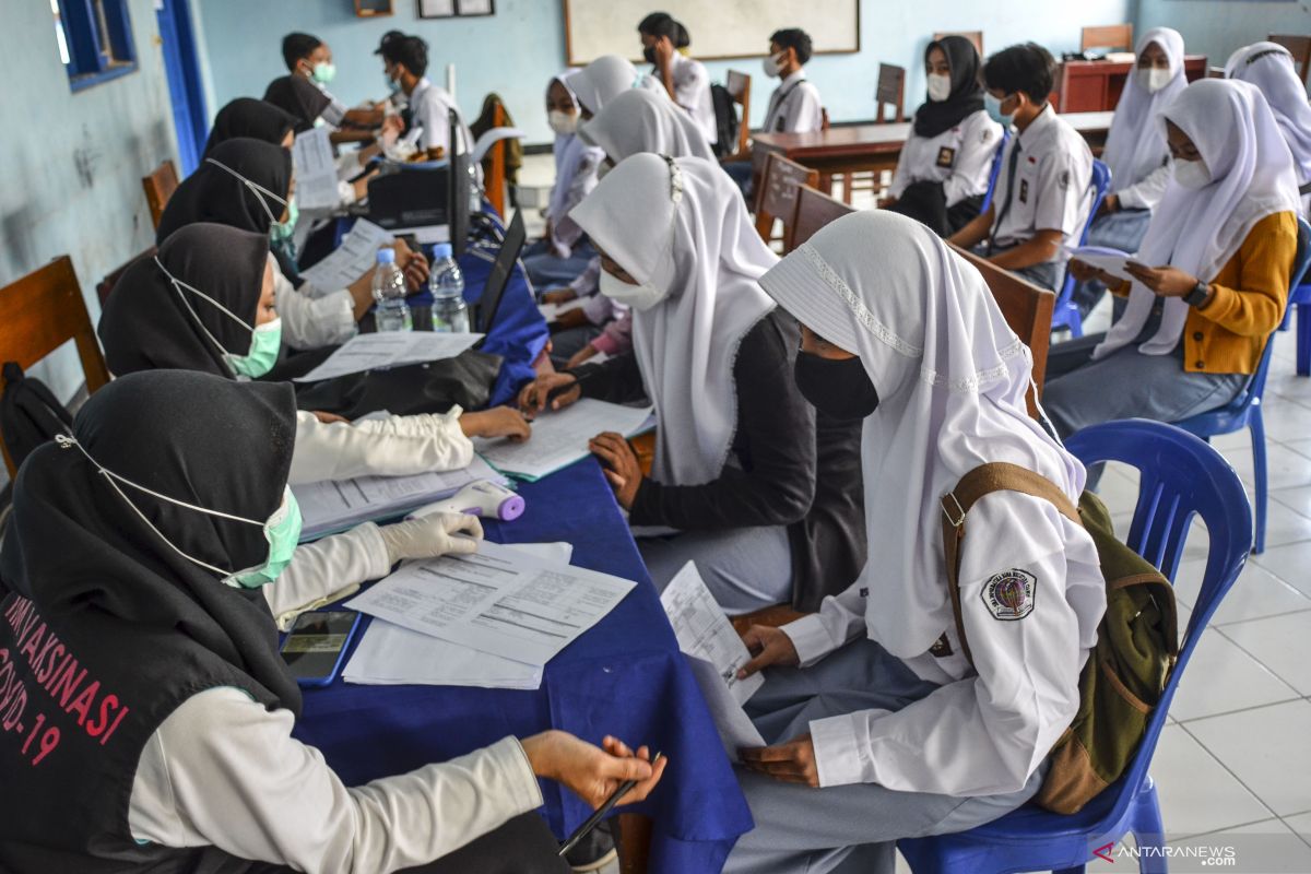 Biaya pendidikan SMA penyebab inflasi di Bengkulu