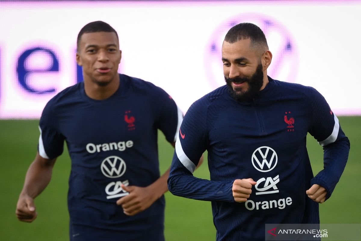 Karim Benzema: cepat atau lambat Kylian Mbappe akan jadi pemain Madrid