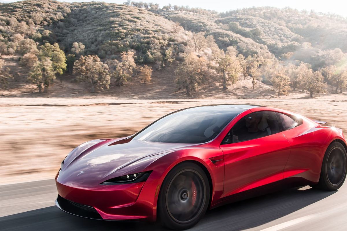 Tesla Roadster akan dikirim ke pemesan pada 2023