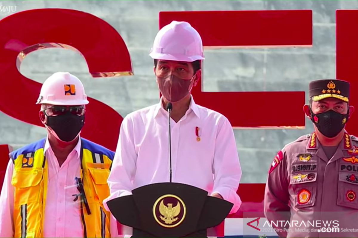 President Widodo inaugurates Way Sekampung Dam