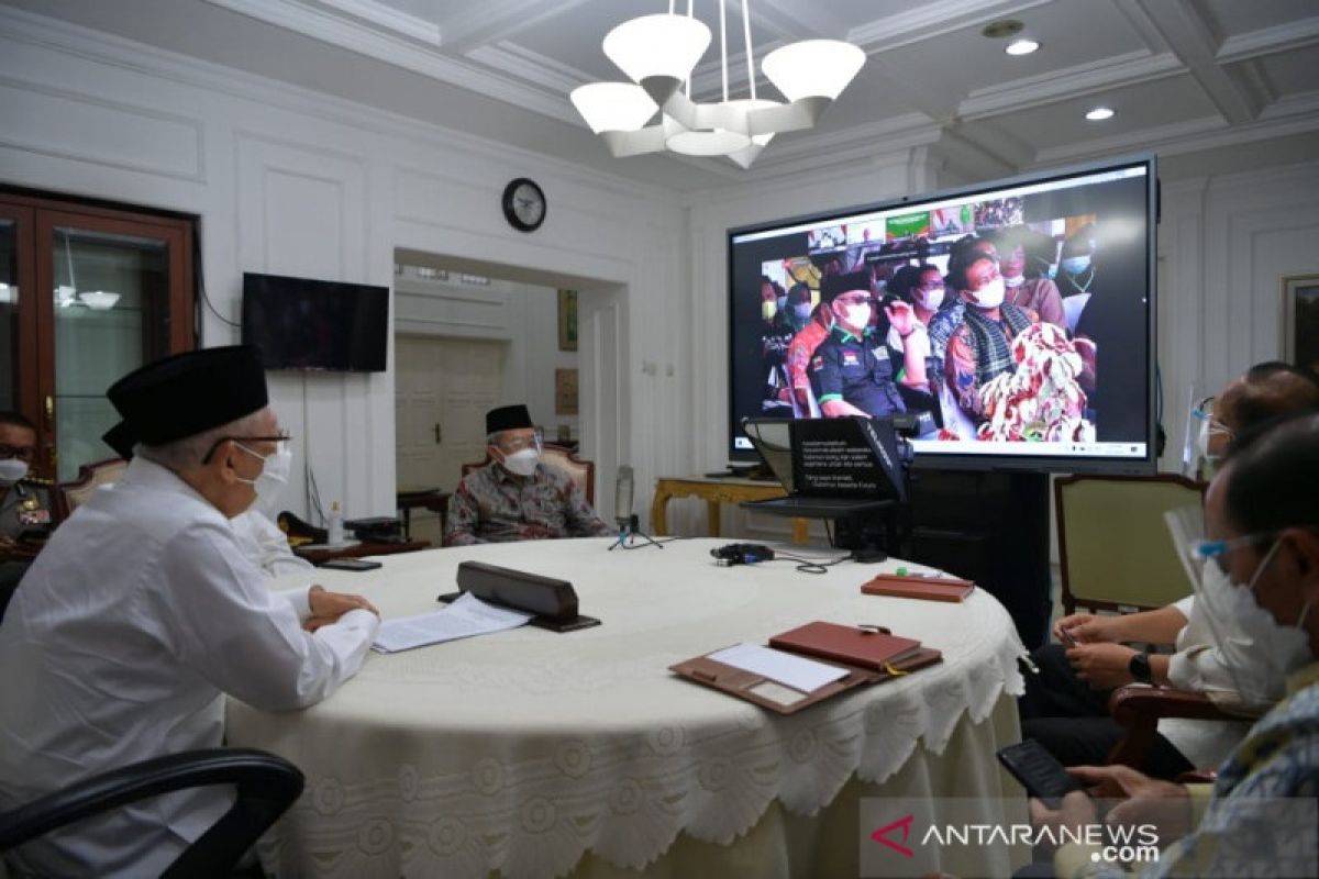 Wapres Ma'ruf Amin saksikan panen perdana Peremajaan Sawit Rakyat Riau