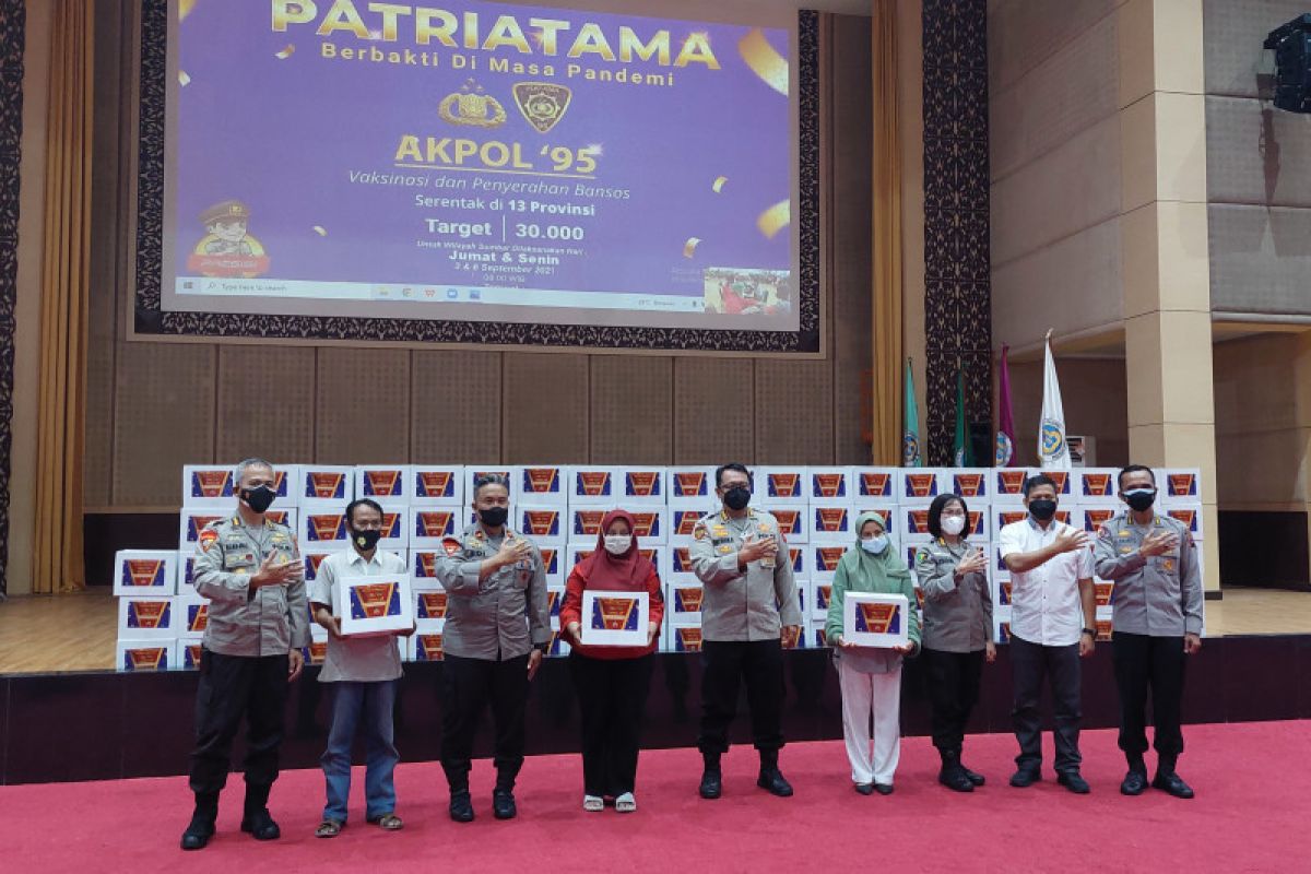 Ini target alumni Akpol 95 Sumbar saat gelar vaksinasi di UNP Padang