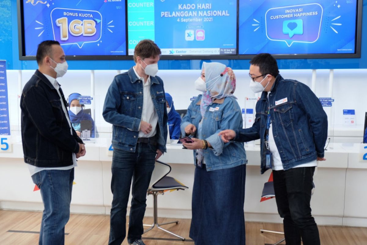 XL Axiata berikan kado spesial bagi pelanggan #darirumah