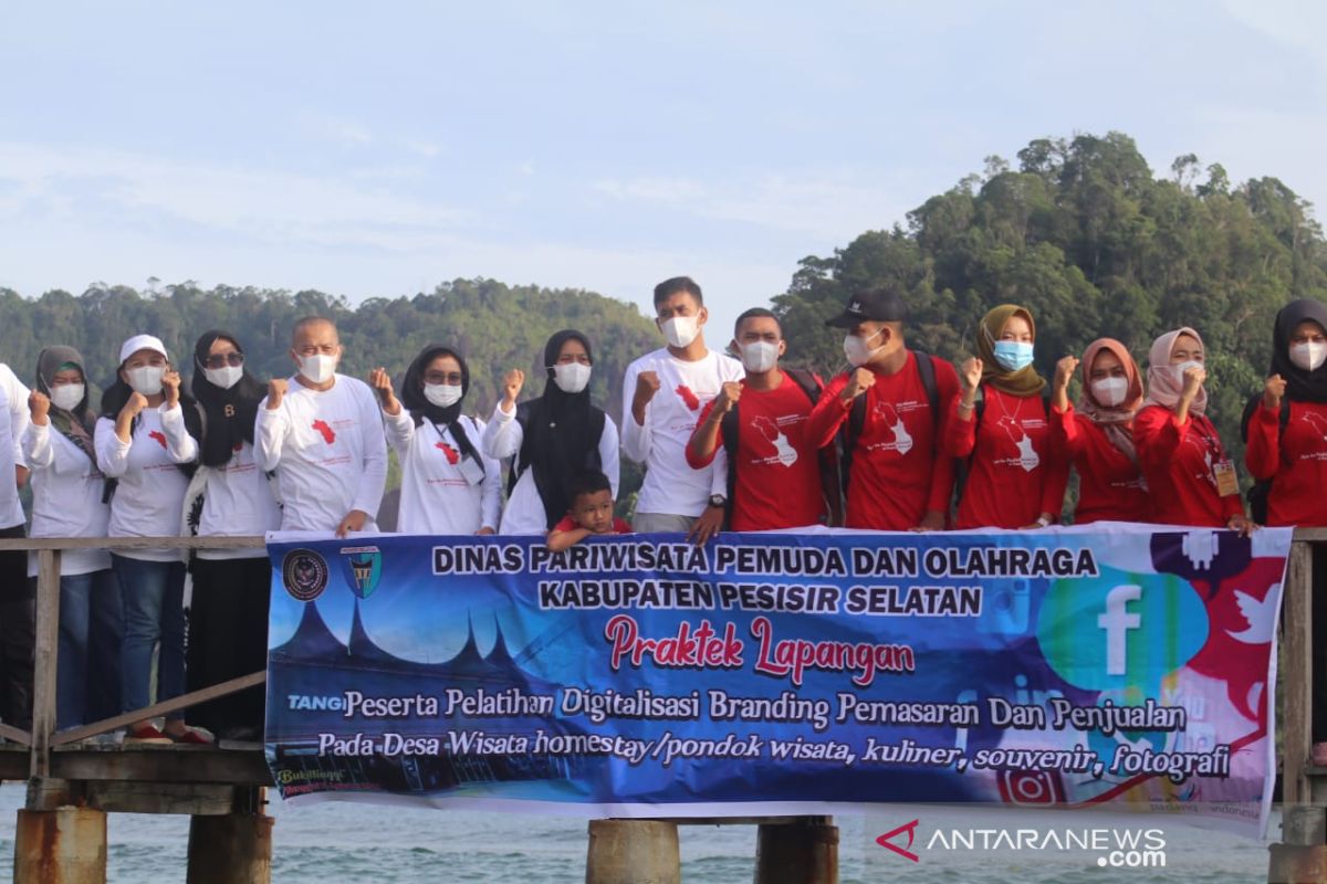 Dinas Pariwisata Pessel bentuk Komunitas Milenial untuk tingkatkan kreativitas pelaku wisata