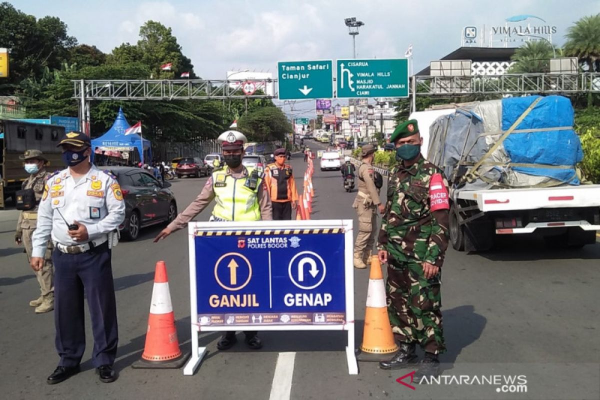 Sistem ganjil genap diberlakukan di Jalur Puncak-Sentul