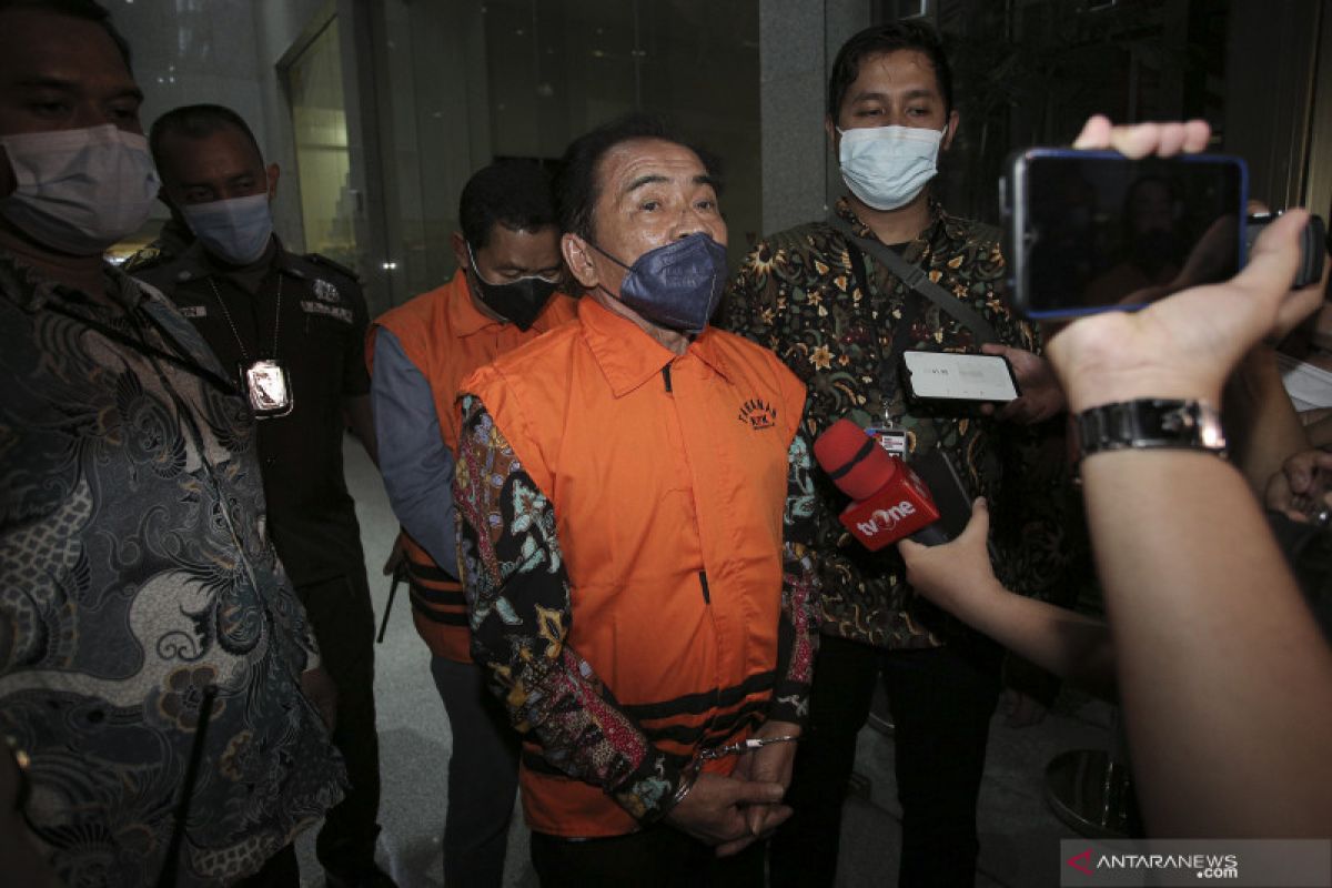 KPK miliki bukti kuat Bupati Banjarnegara Budhi Sarwono terima "fee" Rp2,1 miliar