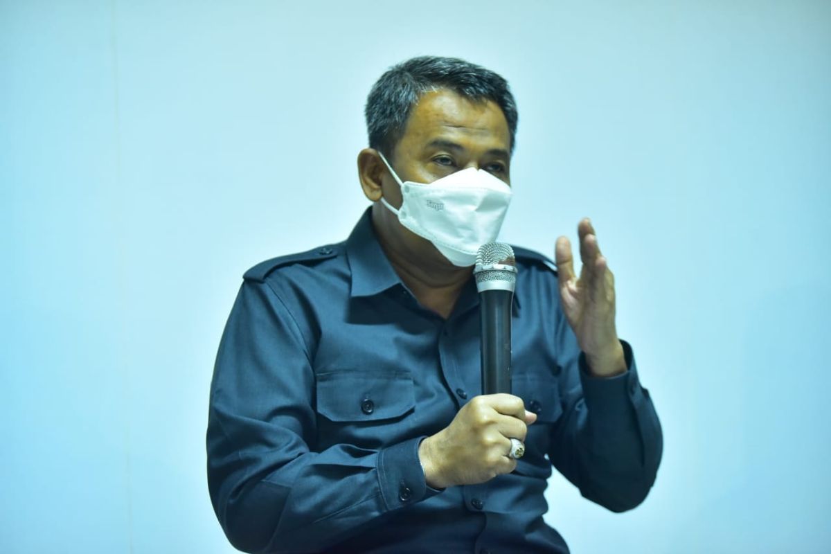 Dispendik Surabaya evaluasi sekolah jual seragam untuk siswa MBR