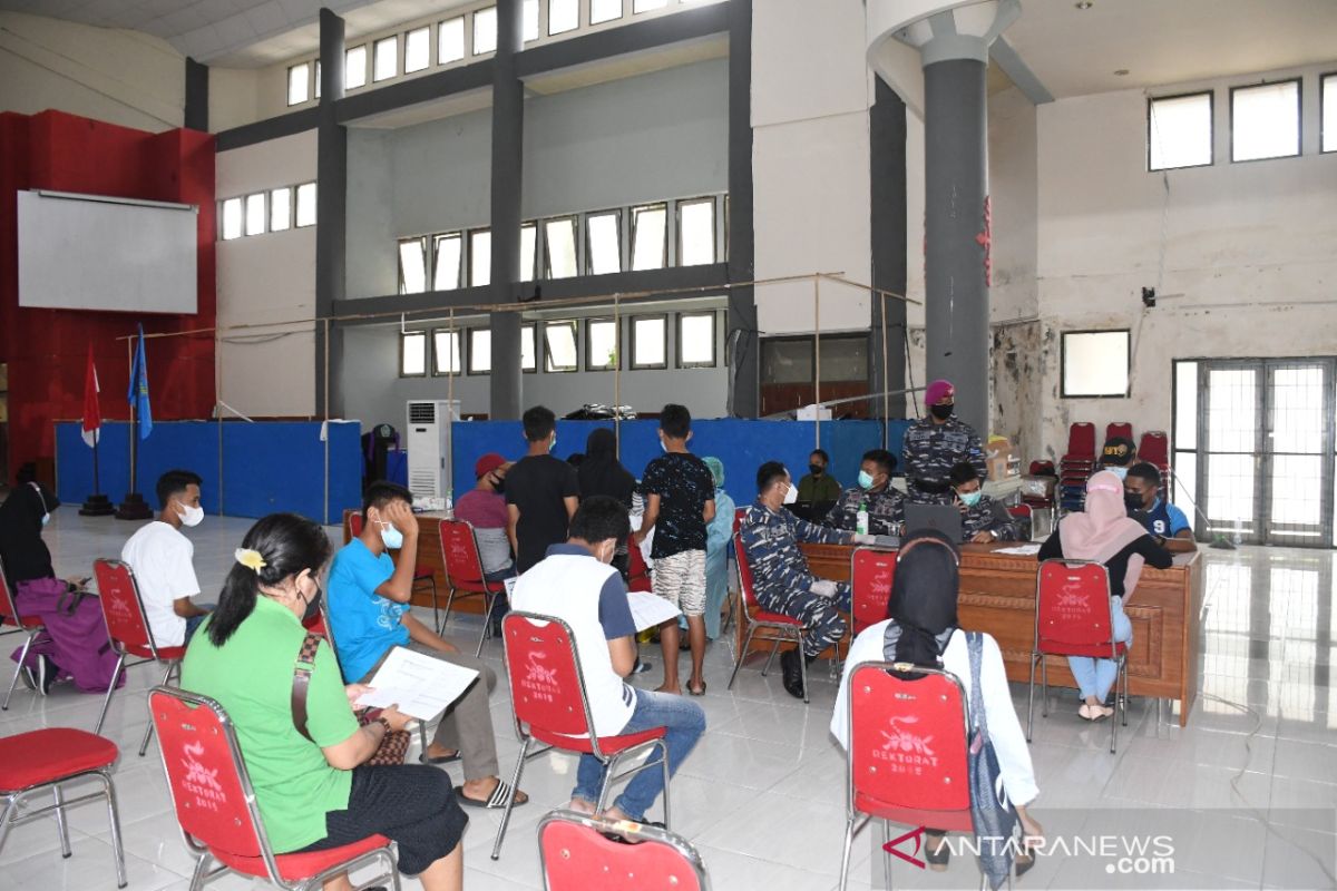 Ikapatti-Lantamal IX dorong kekebalan kelompok dengan vaksinasi massal, perangi corona