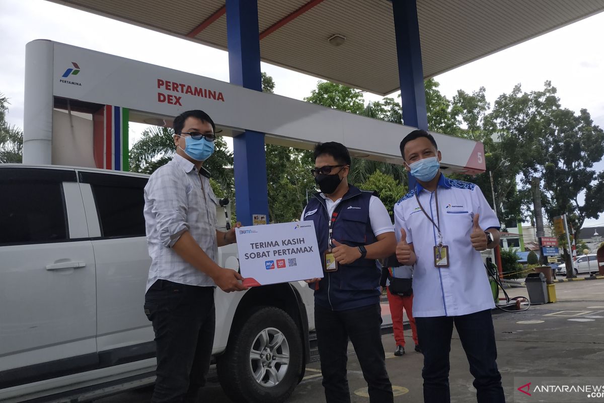 West Kalimantan Pertamina awards one thousand eco-friendly fuel users