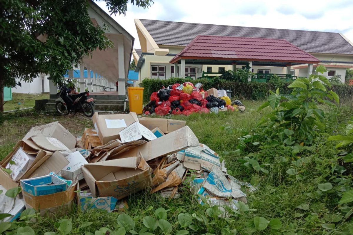 Kesadaran masyarakat tangani sampah di Malut rendah, lestarikan lingkungan