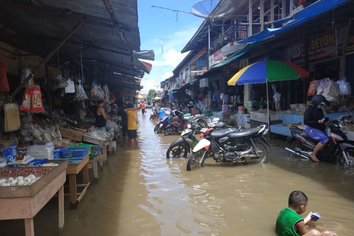 Banjir kembali terjadi di Kapuas Hulu warga diminta waspada