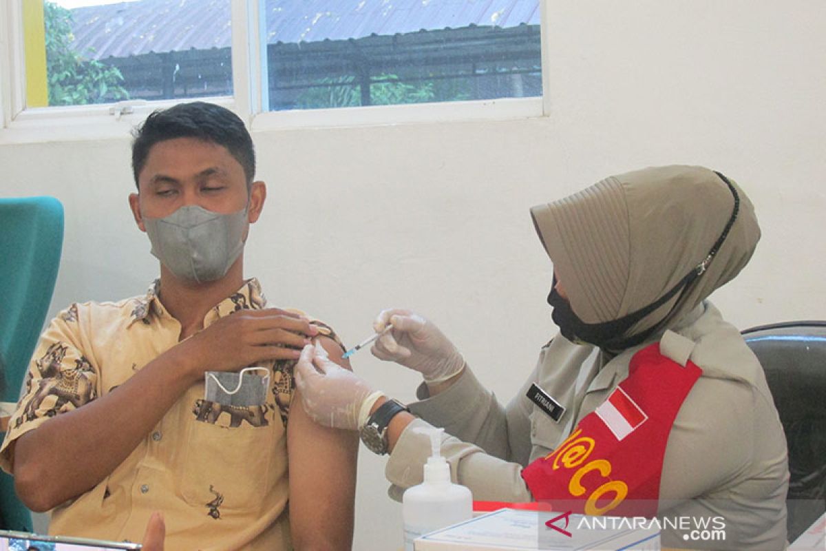 KONI Aceh tuntaskan vaksinasi atlet PON