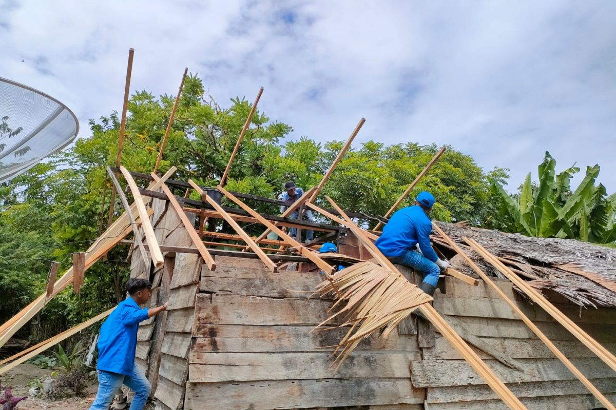 Mahasiswa Unida rehab rumah janda miskin di pelosok Aceh Besar