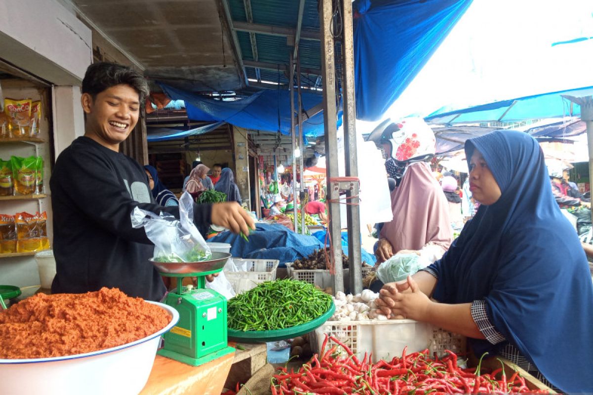 Harga cabai merah naik Rp4.000 di Pasar Raya Solok