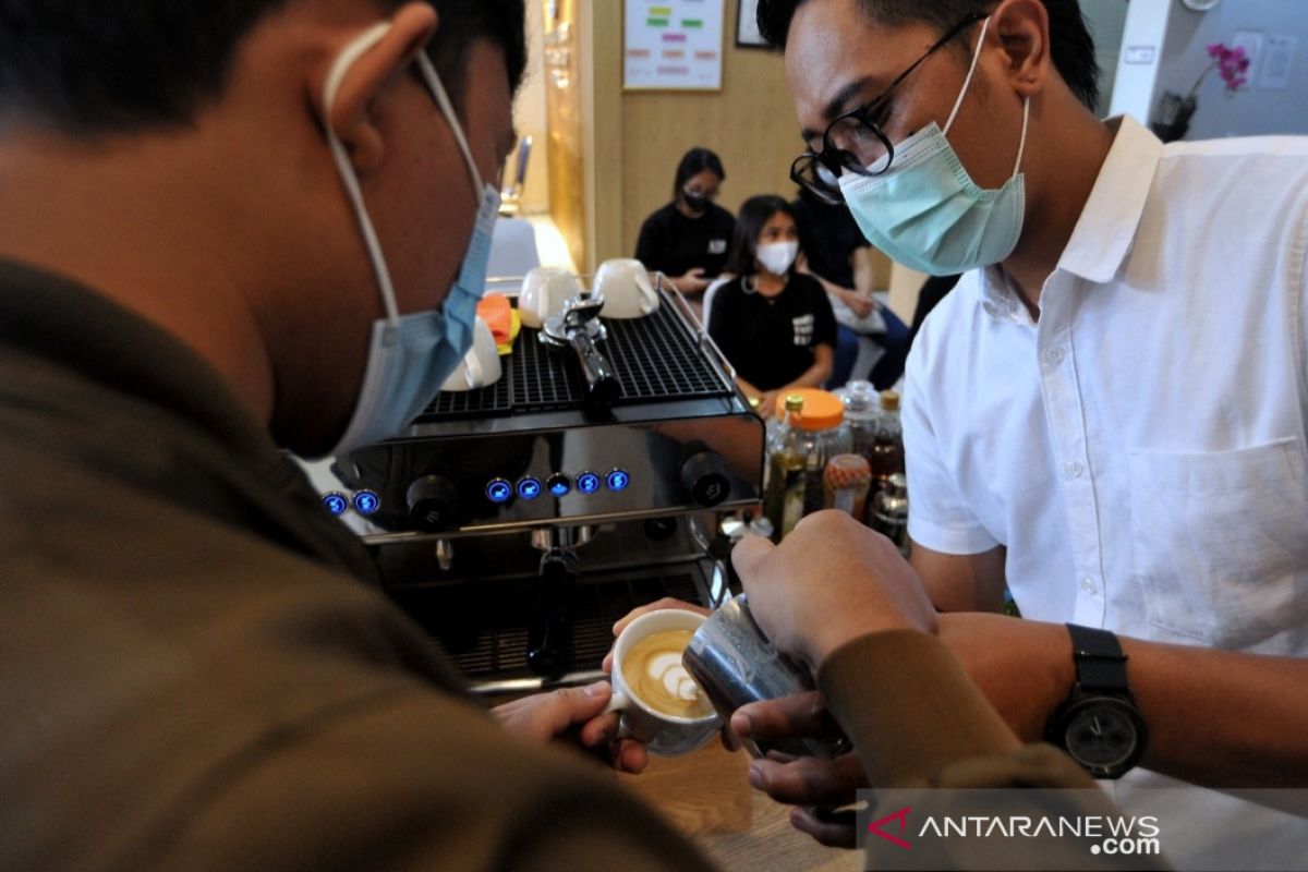 Lembaga pendidikan wisata di Bali dorong semangat masyarakat berbisnis