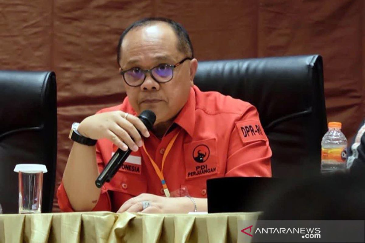 Junimart Girsang kritik Menteri ATR/BPN atas carut-marut pertanahan