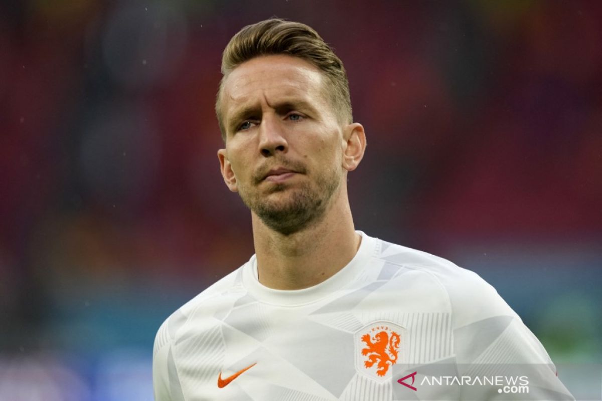 Luuk de Jong merasa berbeda dengan penyerang lain di Barcelona