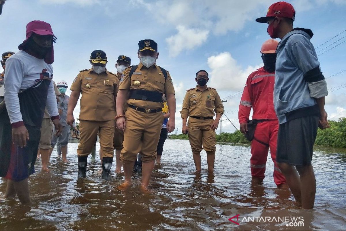 Gubernur Kalteng kirim tiga ribu paket bantuan untuk masyarakat korban banjir