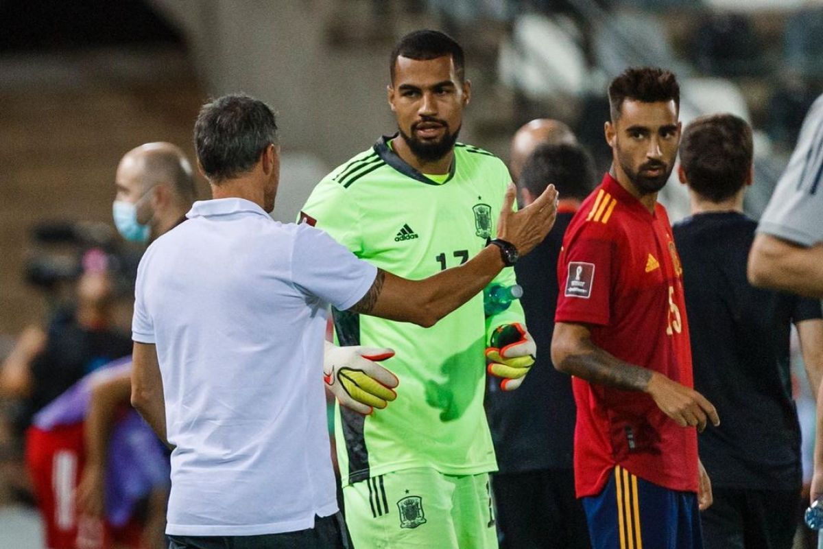 Roberto Sanchez mengaku bangga atas debutnya di timnas Spanyol