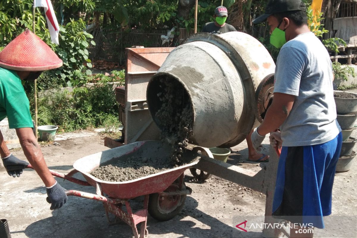 Program infrastruktur padat karya di Bantul diharapkan gerakkan ekonomi lokal